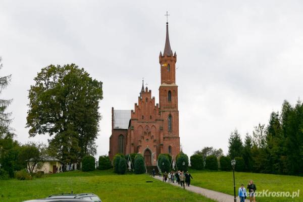 kościół w Ustrobnej